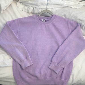 Light purple crewneck